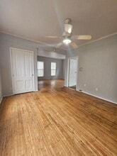 1215 1/2 E 12th St in Davenport, IA - Building Photo - Building Photo