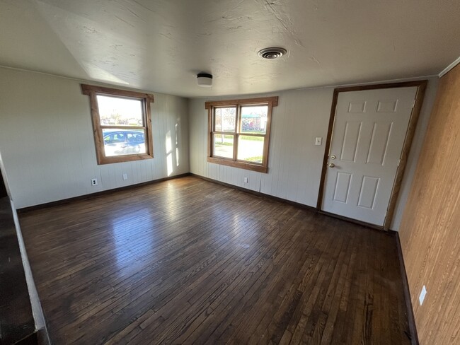 1139 Perrot St in Green Bay, WI - Building Photo - Building Photo