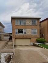 9227 S Cregier Ave in Chicago, IL - Building Photo