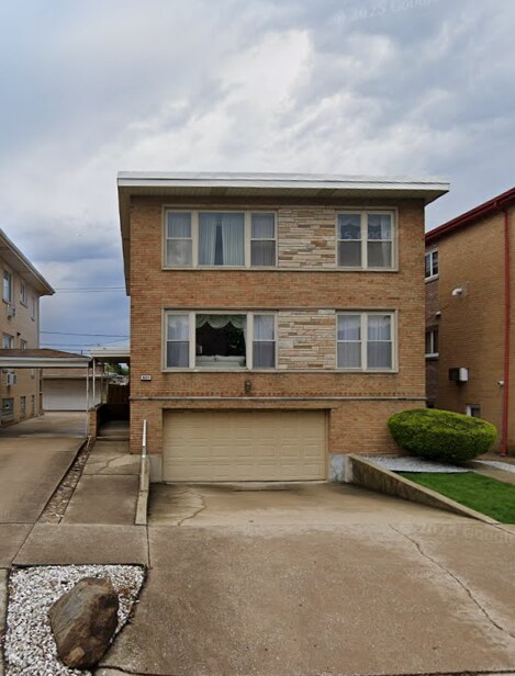 9227 S Cregier Ave in Chicago, IL - Building Photo