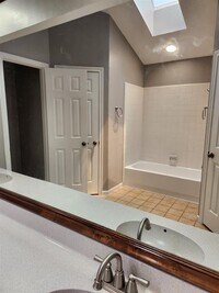 16806 Fallen Leaf Way photo'