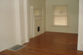 733 E Chestnut St in Lancaster, PA - Foto de edificio - Building Photo