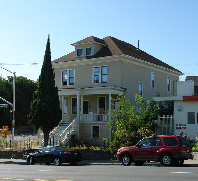 845 Georgia St in Vallejo, CA - Building Photo - Building Photo