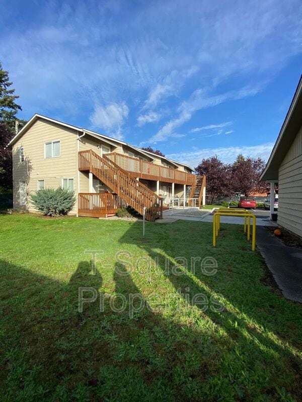 property at 717 Cedar Ave