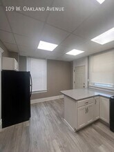 109 W Oakland Ave in Columbus, OH - Building Photo - Building Photo