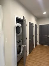 5314 Brady Way, Unit Sweet, Suburban Stay: Pea in Lake St. Louis, MO - Building Photo - Building Photo