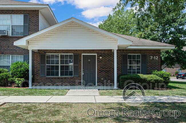 Ridge View Apartments in Columbiana, AL - Building Photo - Building Photo