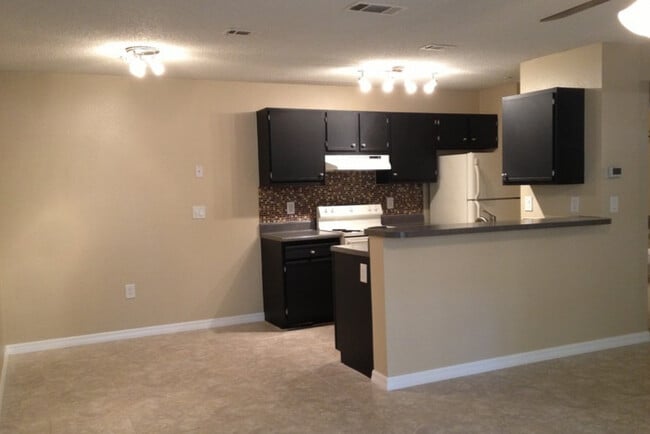 629 Dory Ln, Unit 104 in Altamonte Springs, FL - Building Photo - Building Photo