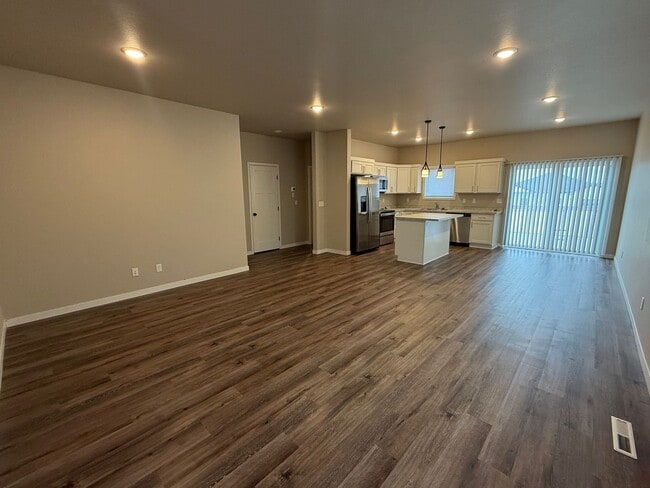 3603 33rd St S in Moorhead, MN - Building Photo - Building Photo