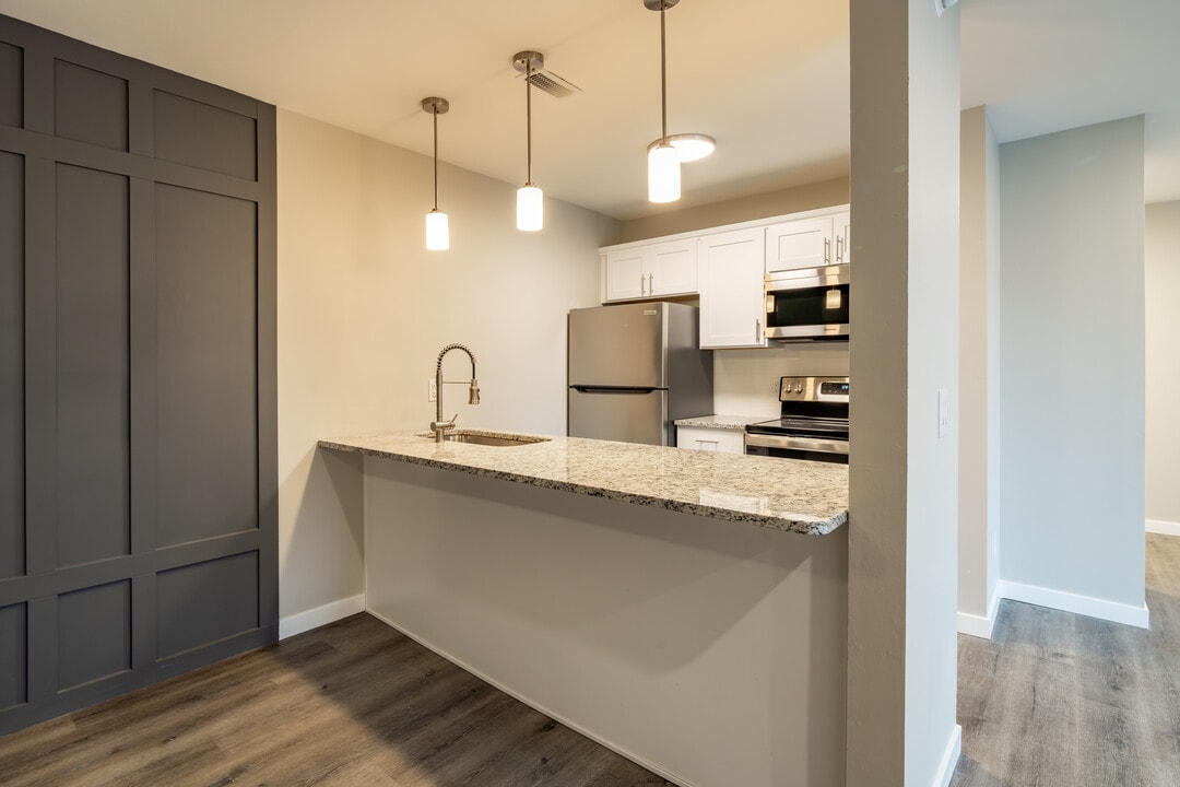 The LUX off Linden in Flint, MI - Building Photo