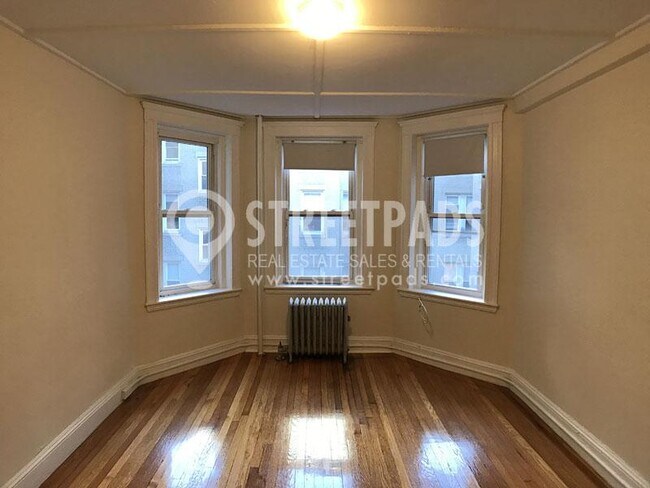 property at 1179 Boylston St