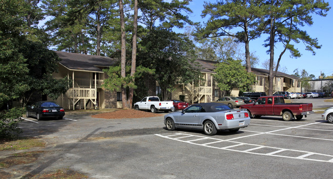 Baytree Manor in Valdosta, GA - Foto de edificio - Building Photo