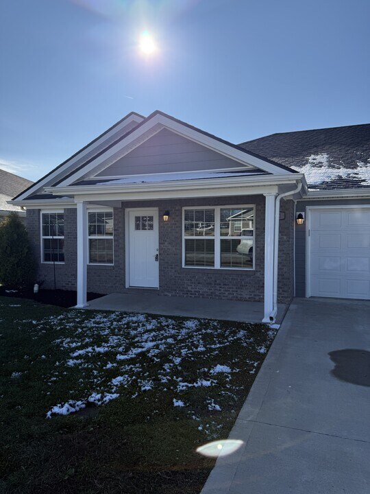 234 Longwood Ln. in Richmond, KY - Building Photo