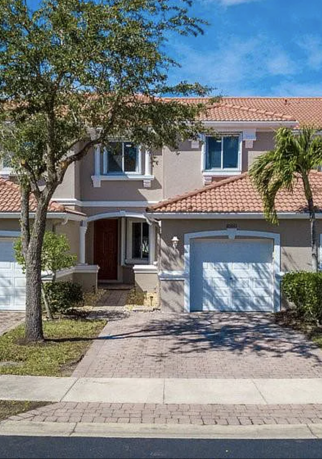 property at 10011 Chiana Cir