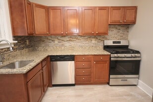 6608 Dalzell Pl, Unit 2 Bedroom