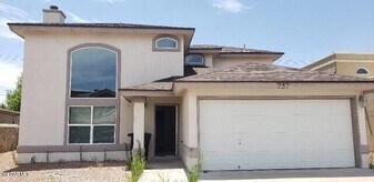 757 Paseo Sereno Dr in El Paso, TX - Building Photo