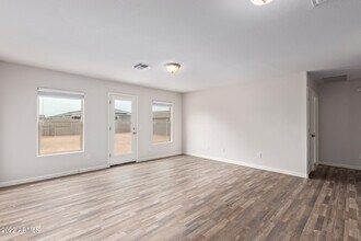 1060 Palo Verde Ave in Coolidge, AZ - Building Photo - Building Photo