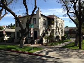 901 N Lacy Apartments