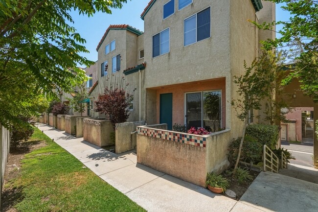 property at 13901 Olive View Ln