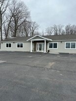 4285 Hollywood Blvd, Unit 2 in West Hazleton, PA - Building Photo