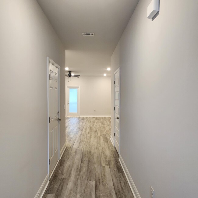 1016 McLaren Cir in Fort Walton Beach, FL - Building Photo - Building Photo