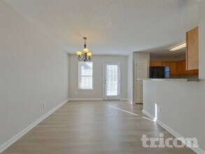 6010 Deer View Pl in Austell, GA - Building Photo - Building Photo