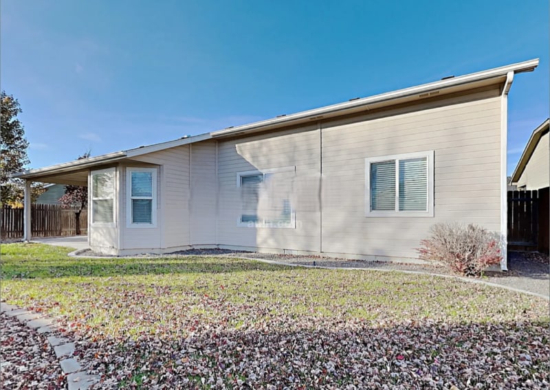 11115 W Rose Lake St in Star, ID - Foto de edificio