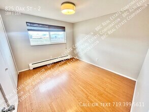 825 Oak St in Lakewood, CO - Building Photo - Building Photo