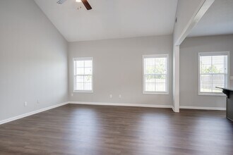 311 Koweta Way in Grovetown, GA - Building Photo - Building Photo