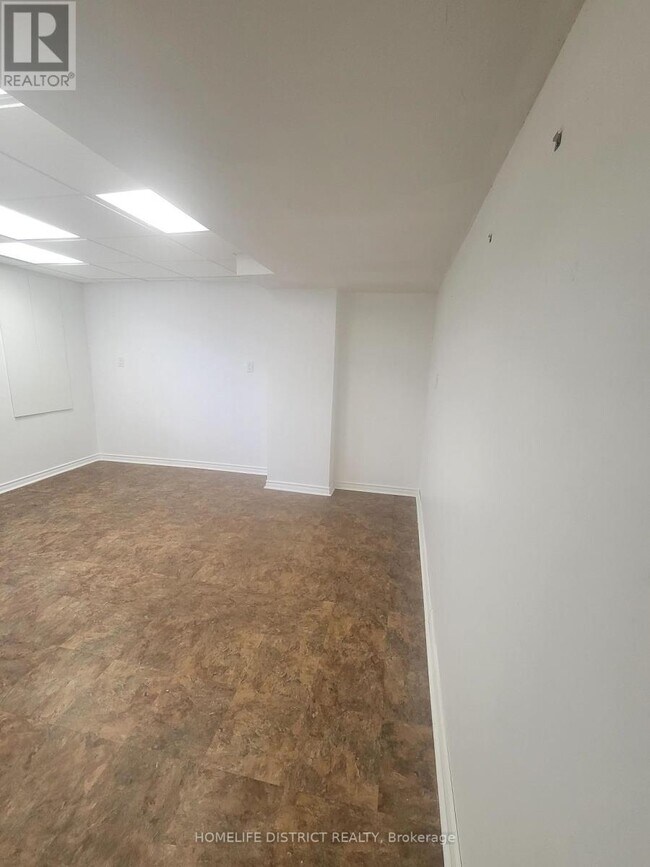 29 Freer Crescent in Ajax, ON - Building Photo - Building Photo