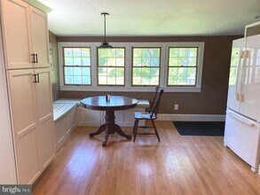 10304 Gunston Rd in Lorton, VA - Building Photo - Building Photo