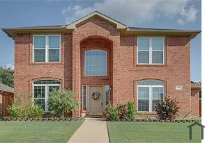 2600 Daniel Creek in Mesquite, TX - Building Photo