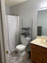 2510 S Vine St in Urbana, IL - Building Photo - Building Photo