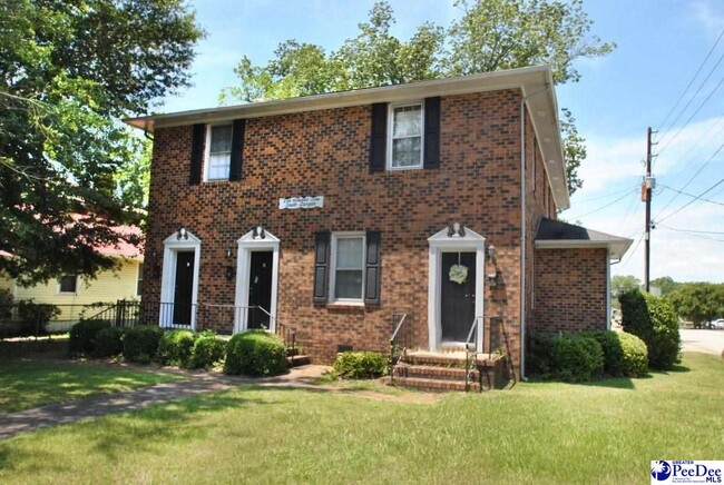 property at 601 S Dargan St