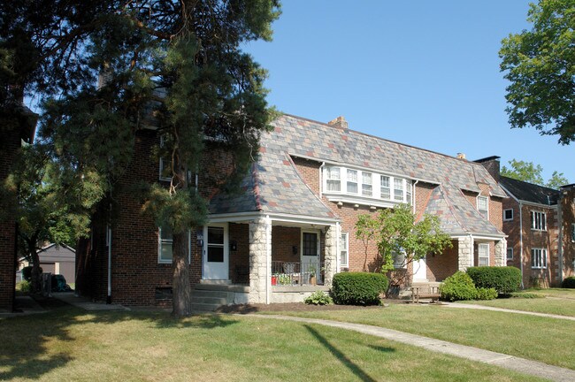 1683-1689 Glenn Ave in Columbus, OH - Building Photo - Building Photo