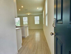 16426 Bird of Paradise Ave in Clermont, FL - Building Photo - Building Photo
