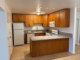 5302 Harrison St in North Highlands, CA - Building Photo