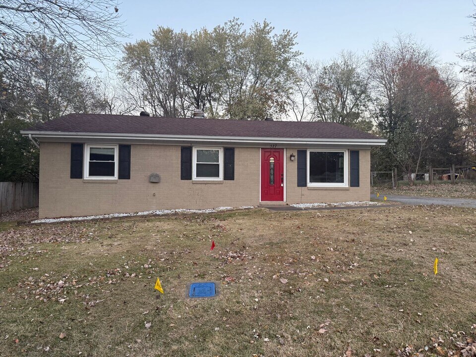 527 Herring Dr in Calvert City, KY - Building Photo