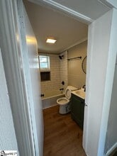 8 Hollywood St in Inman, SC - Building Photo - Building Photo