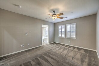 11326 Belmont Lake Dr in Las Vegas, NV - Building Photo - Building Photo