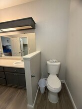 254 Driftwood Ave in Los Banos, CA - Building Photo - Building Photo