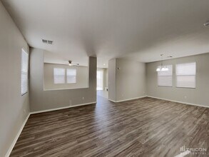 6430 Eldorado Pines Ave in Las Vegas, NV - Building Photo - Building Photo