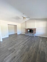 32120 Lindenberger Rd in Menifee, CA - Building Photo - Building Photo