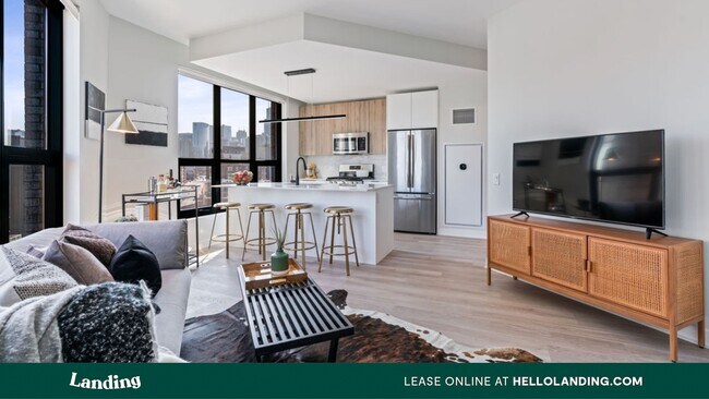 730 N Milwaukee Ave-Unit -804.604304 in Chicago, IL - Building Photo - Building Photo