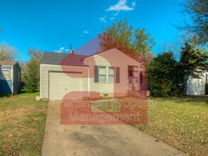 3225 NW 33rd St in Oklahoma City, OK - Foto de edificio - Building Photo