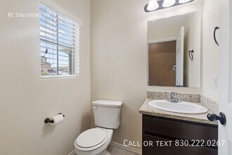 8709 Azul Sky Ct in Converse, TX - Building Photo - Building Photo