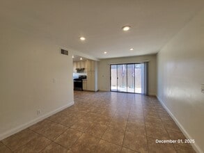6580 Candleberry Rd in Las Vegas, NV - Building Photo - Building Photo