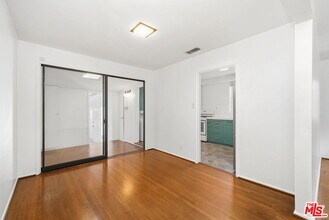 14529 Greenleaf St in Los Angeles, CA - Building Photo - Building Photo