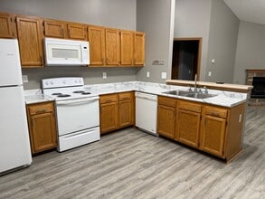 3341-3343 Hopkins Dr in West Lafayette, IN - Building Photo - Building Photo