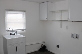 465 S 200 W in Price, UT - Building Photo - Building Photo